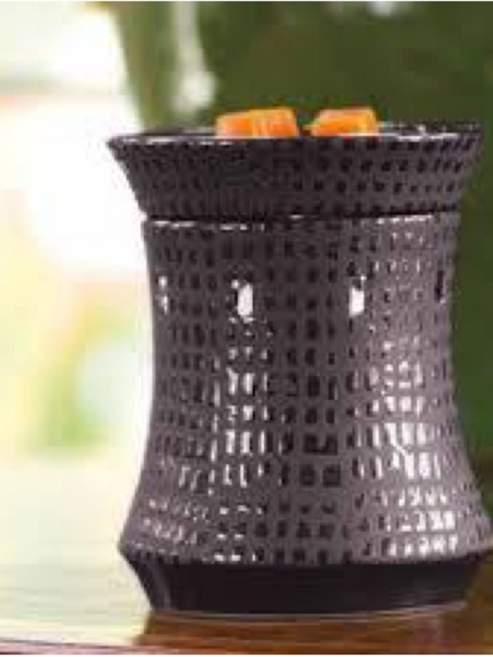 Scentsy Turret Black Ceramic Mosaic Wax Warmer Full Size with box (retired)